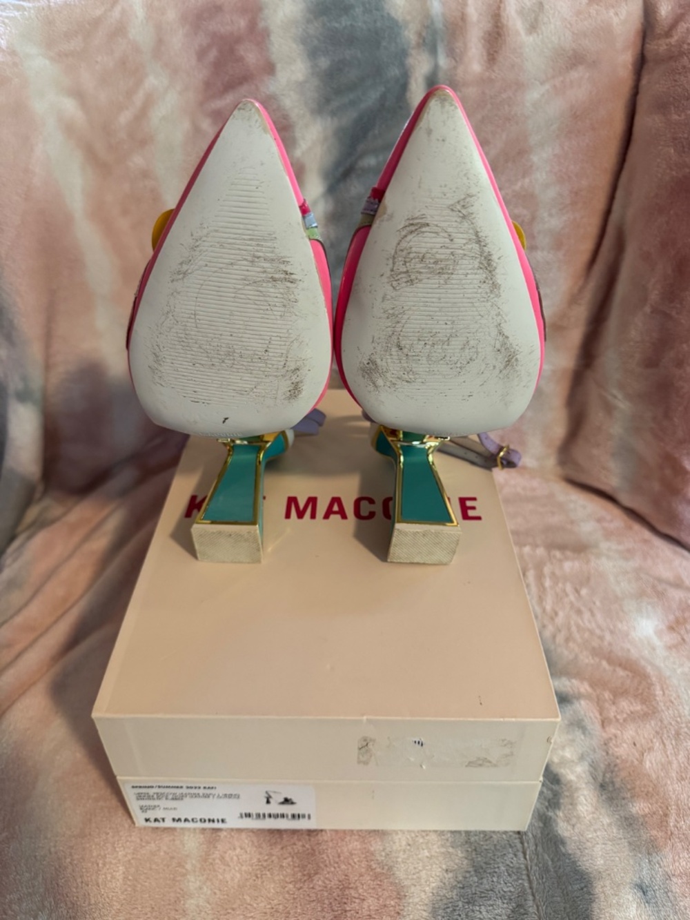 Kat Maconie Rafi - EU42/US11 - Picture 5 of 9